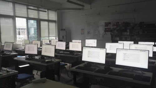 重庆第二师范学院三茗机房管理系统至尊版部署现场实景与计算机房维护服务保障